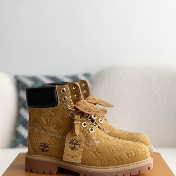 Louis Vuitton Tan Monogram Boots - Picture 6 of 8